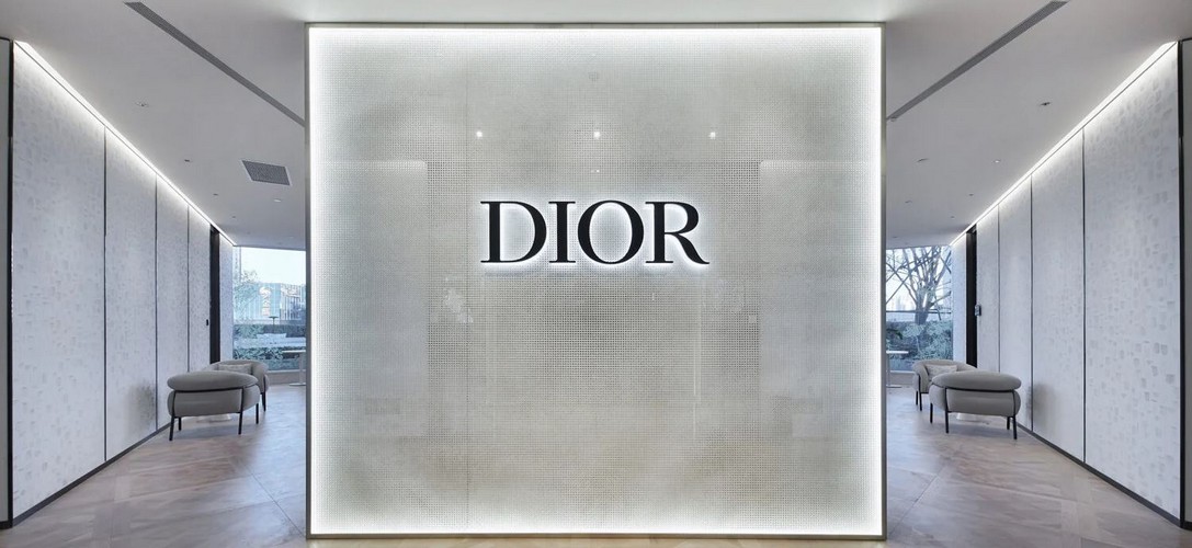 Летняя терраса Christian Dior 1