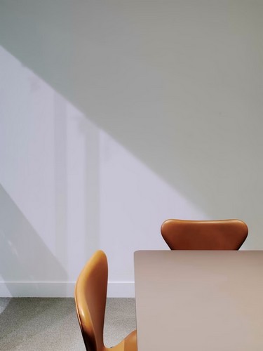 Дизайн офиса «BERINGEA OFFICE» с мебелью от Fritz Hansen 10
