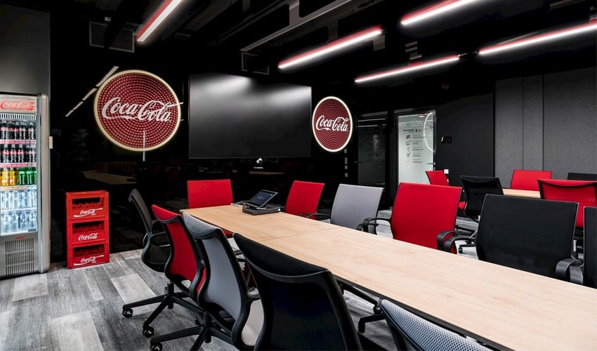 Дизайн офиса Coca-Cola с мебелью от Sitland 1